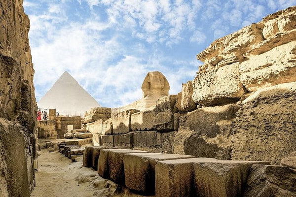 Cairo Full-Day Tour Pyramids, Sphinx, Museum & Khan El Khalili