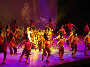 Side: Fire of Anatolia – danseforestilling og musikalsk fest - Tripventura