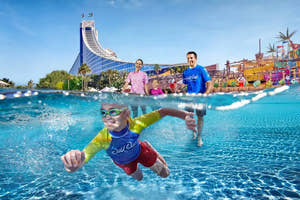 Familie i Wild Wadi Waterpark