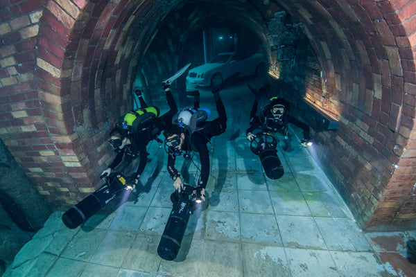 Unterwasserstadt im Deep Dive Dubai erkunden