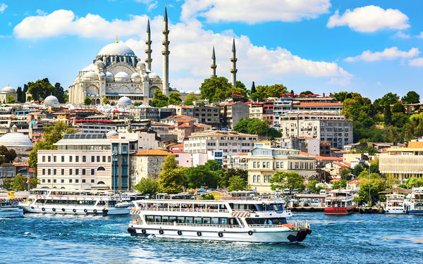 Bosphorus Strait Afternoon Cruise with Cable Car to Pierre Loti Hill