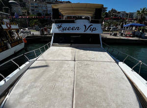 Deck of Queen VIP Yacht