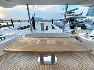 Luksusyacht Majesty 63ft