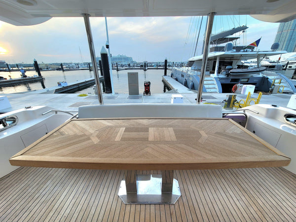 Luxury Yacht Majesty 63ft