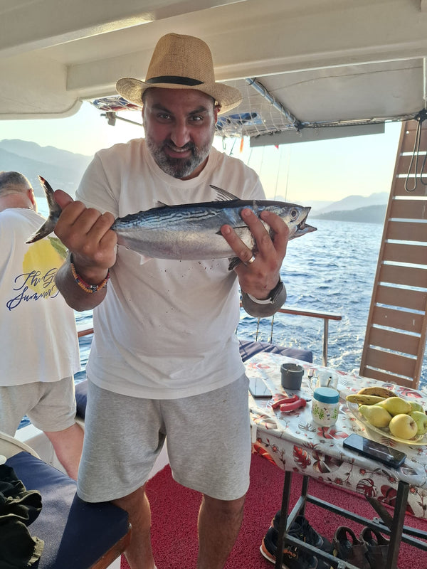 Alanya Fishing Boat Tour with Breakfast