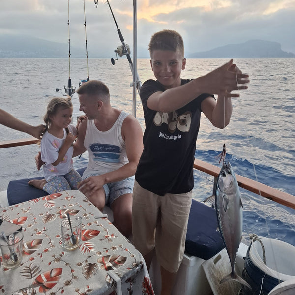 Alanya Fishing Boat Tour with Breakfast