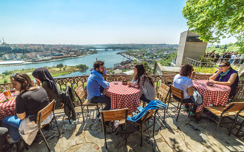 Pierre Loti Tepesi'ne Teleferikle Boğaziçi Öğleden Sonra Gezisi