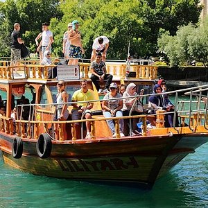 Manavgat River Boat, Bazaar & Waterfall Tour with Lunch & Transfer from Side