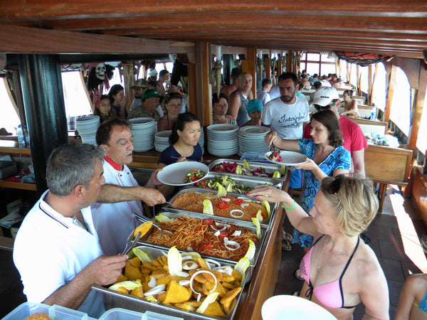 Side Pirate Boat Tour with Lunch, Soft Drinks & Transfer