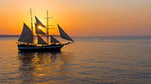 Rejs o zachodzie słońca na wyspę Suluada w Kemer - Tripventura