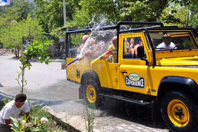 Jeep-Safari mit Offroad