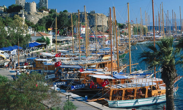 Расслабляющая экскурсия на лодке в Кушадасы с обедом и трансфером туда и обратно