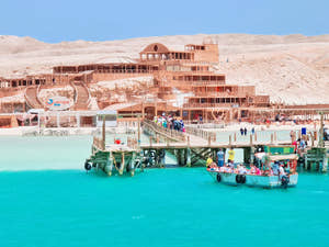 Hurghada Orange Bay Turu — Öğle Yemeği, Şnorkelle Yüzme ve Transfer Dahil