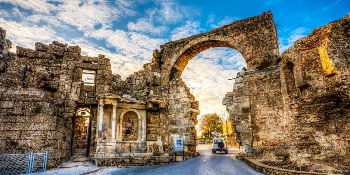 10 Must-Have Experiences in Side