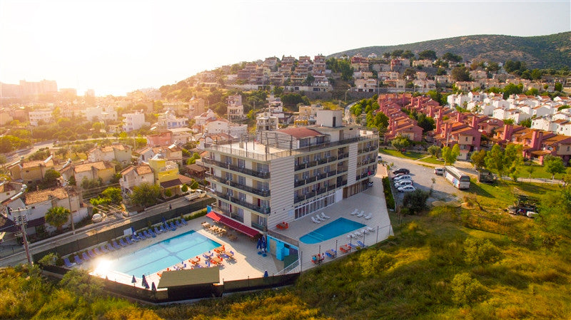 Kuşadası'nın En İyi Evcil Hayvan Dostu Otelleri