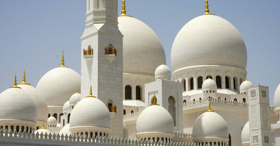 Abu Dhabi im Oktober: Wetter, Packliste, Top-Aktivitäten & Reisetipps