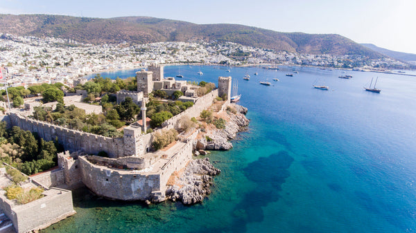 Bodrum Slot: Historie, hvordan man kommer dertil, Inde i slottet