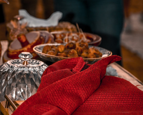 Premium Desert Camp'ta Lüks Yemek Deneyimi 