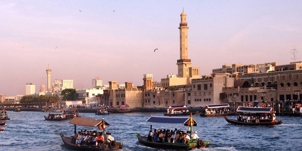 How to Use Public Transportation in Dubai?