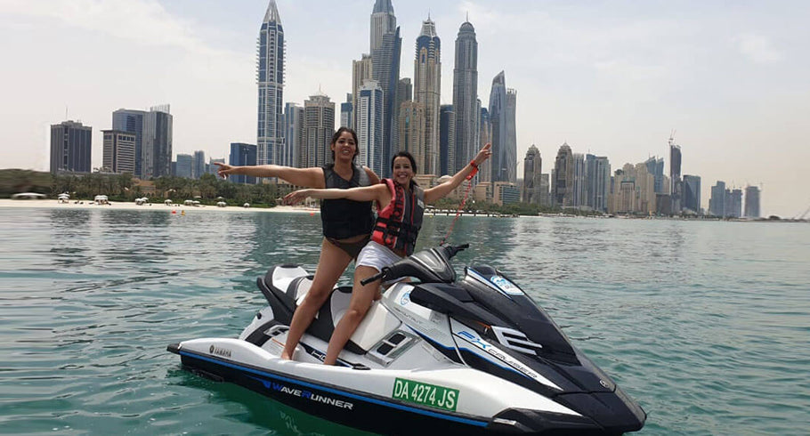 Jet Ski Dubai Marina: Thrilling Rides, Prices & Safety Tips