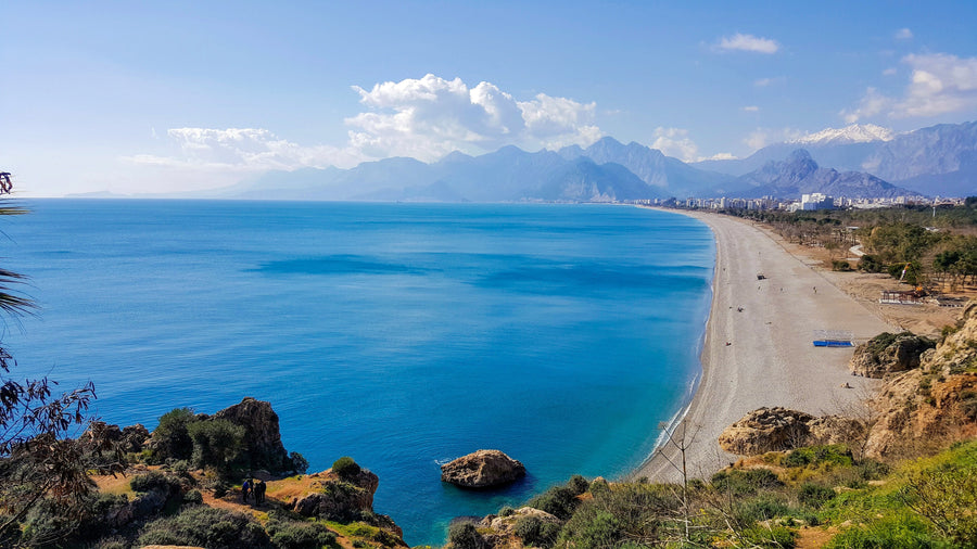 Best Beaches in Antalya: Konyaaltı vs Lara (Antalya Beaches Guide)