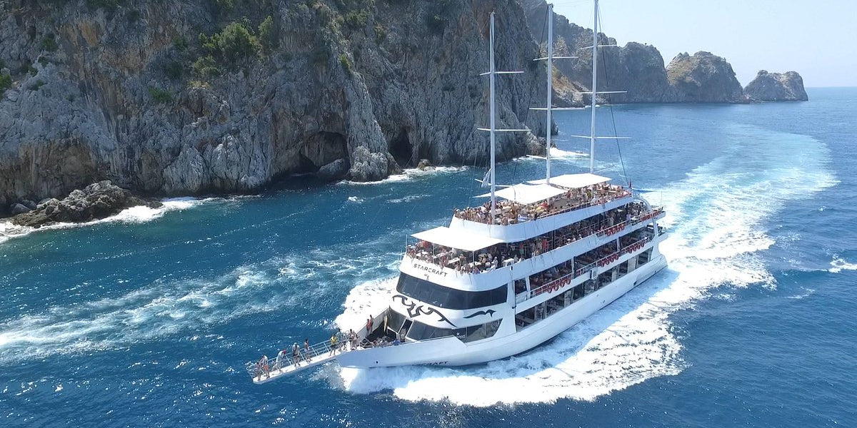 Why Choose Alanya Starcraft Yacht for Your Next Adventure?