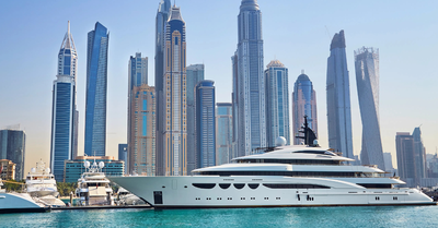 Dubai Yacht Tour vs Dhow Cruise: Which Water Experience is Right for You?