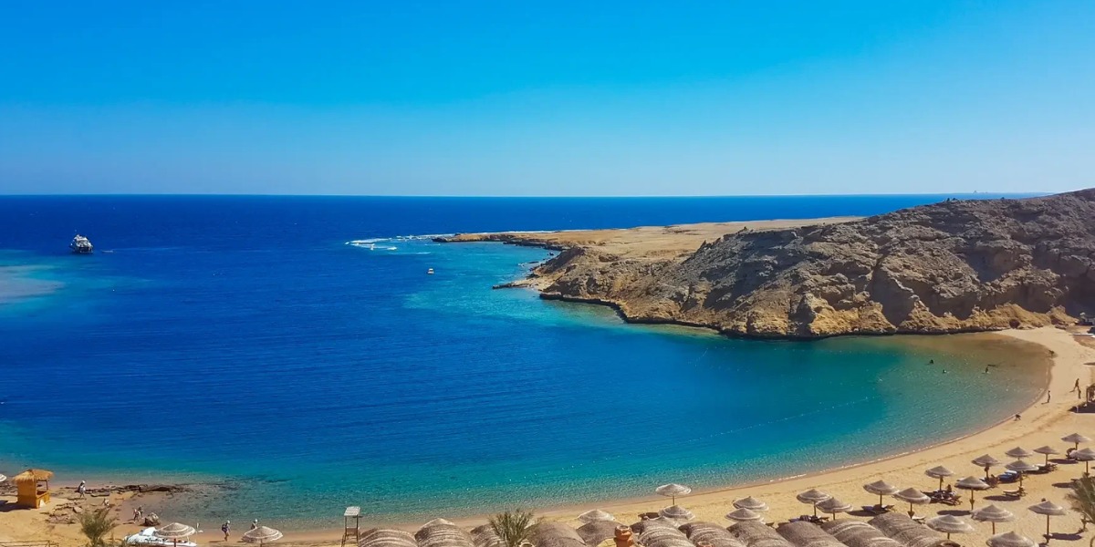 Hurghada Egypt Beach: Tourist Guide to First-Time and Repeat Visitors