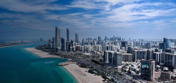 Abu Dabi Gezi Rehberi: Bilmeniz Gereken Her Şey