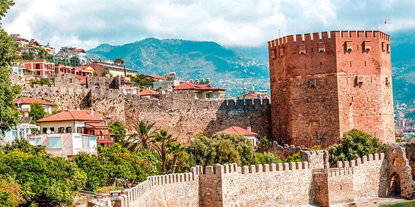 What to Pack for Your Alanya Turkey Trip in April?