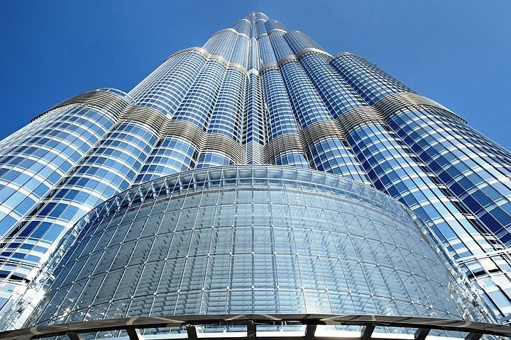 Burj Khalifa: Location, How to Reach, Tips & Ticket Prices