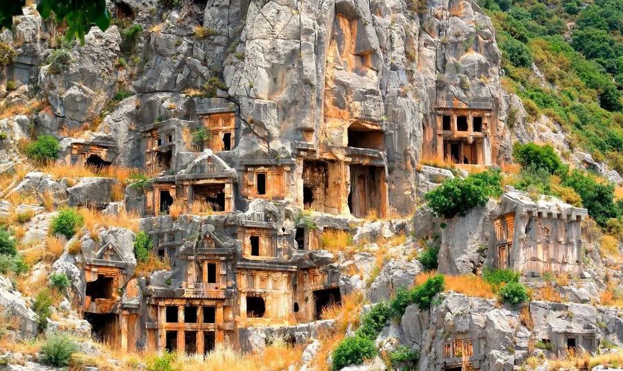 Mysterierne omkring de lykiske klippegrave i Antalya