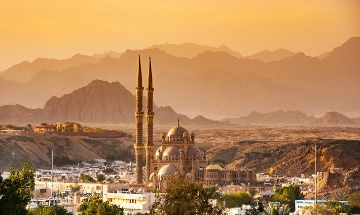 Sharm El-Sheikh in April: Weather, What to Pack, Top Things to Do, Where to Stay, Events in April & Travel Tips
