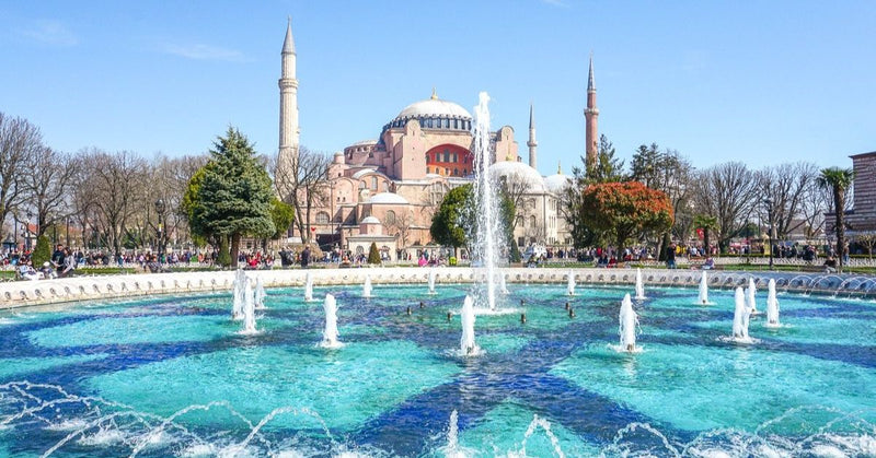 Is Istanbul Safe? Travel Guide for Tourists, Solo Travelers & Expats