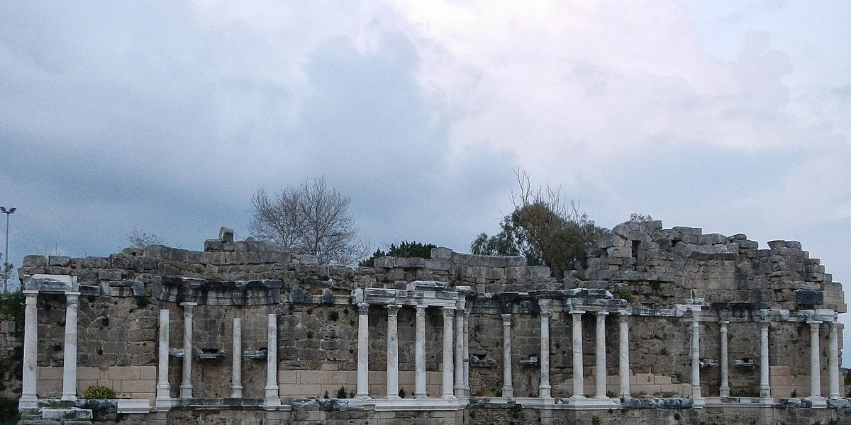 Side in December: Weather, What to Pack, Things to Do