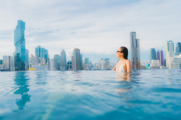 What Makes Dubai Famous?