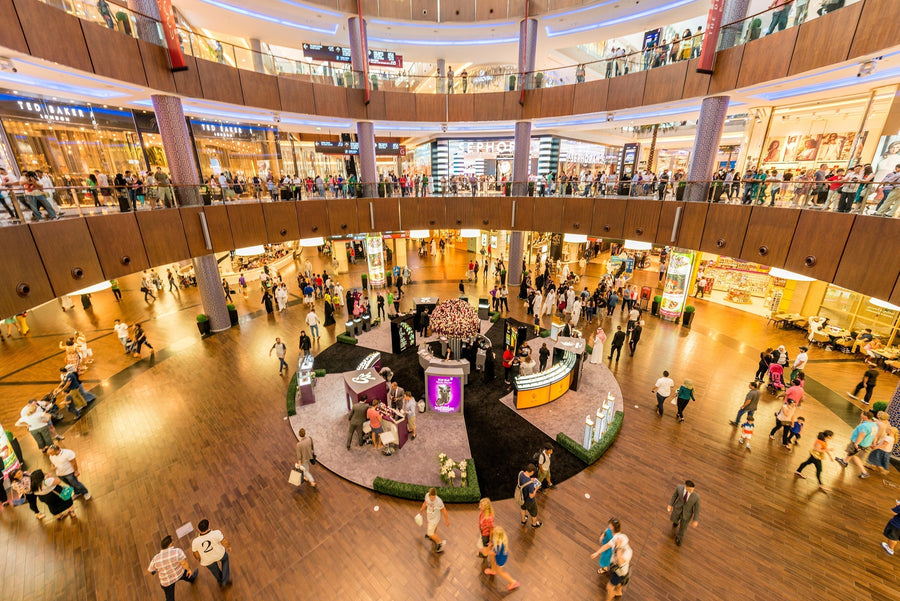 Dubai nach Einbruch der Dunkelheit: So bleibst du cool