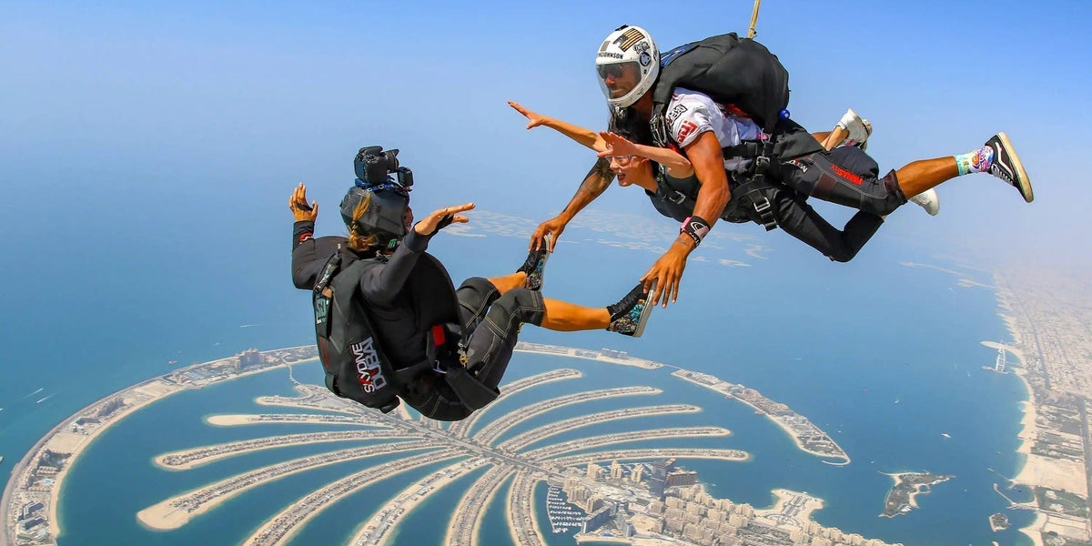 Dubai Skydiving Review for 2024! Is it Worth the Price? Sky Dive Packages, Prices, Deals, and Offers