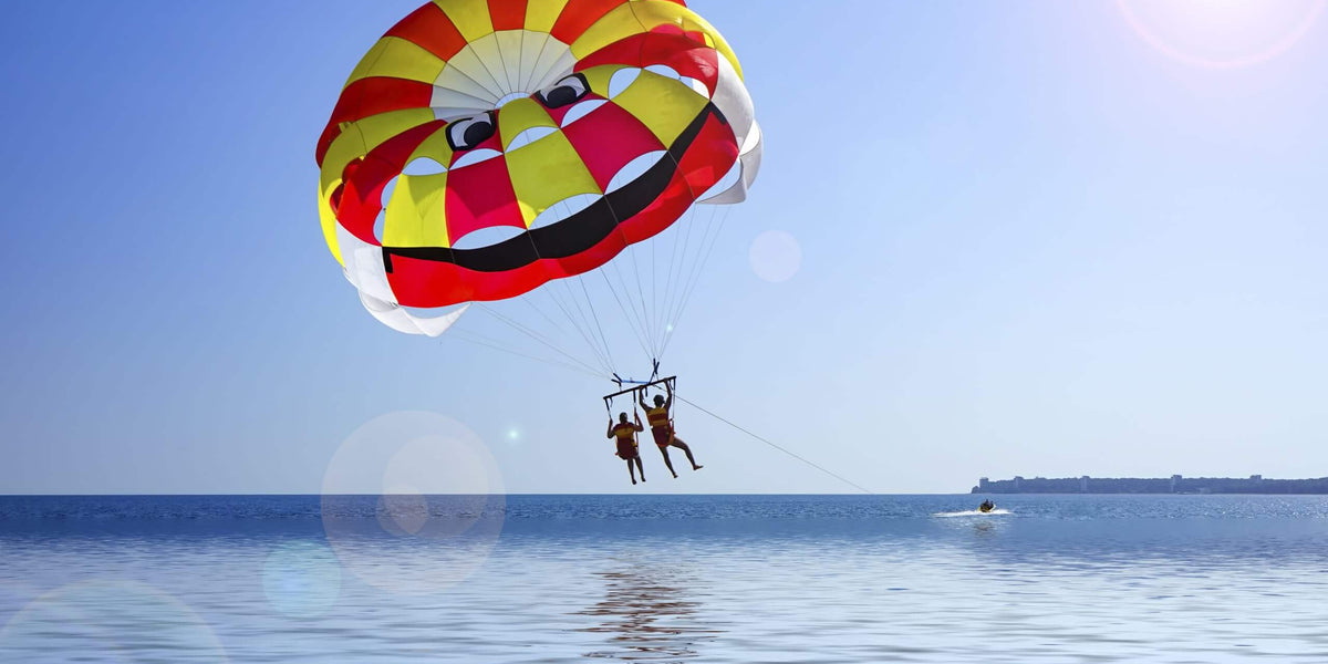 Everything You Should Know Before Parasailing in Dubai!