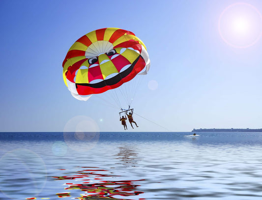 Everything You Should Know Before Parasailing in Dubai!