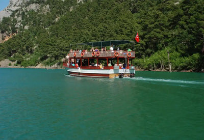 Green Canyon Boat Tour with BBQ Lunch & Roundtrip Transfer from Side