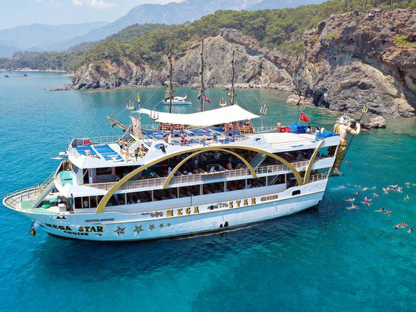 Antalya Mega Star Yacht Tour - Tripventura