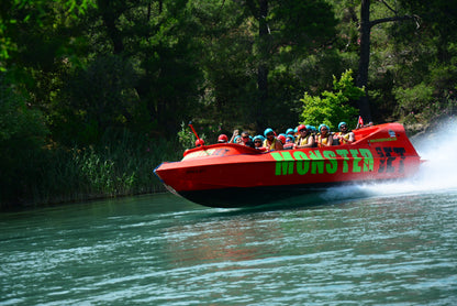 Джип-сафари по Каппадокии с трансфером туда и обратно и вечеринкой с шампанским