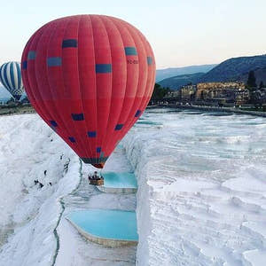 Ganztägiger Pamukkale-Kulturtrip mit Eintritt, Mittagessen, Abendessen & Hin- und Rücktransfer ab Alanya