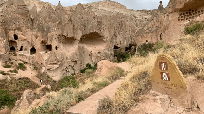 Kapadokya Kırmızı Tur – Tam Gün Rehberli Macera