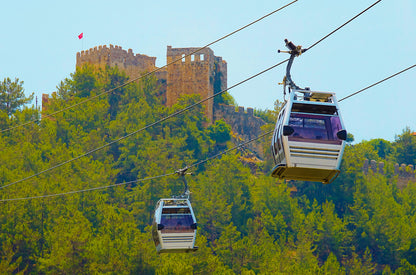 Alanya Sunset City Tour with Cable Car & Roundtrip Transfer by 4x4 Jeep
