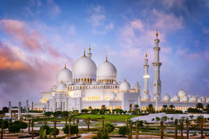 Abu Dhabi City Tour With Grand Mosque from Dubai
