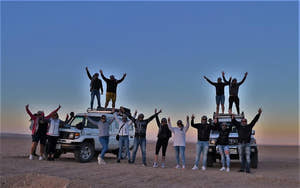 Hurghada 4x4 Jeep Desert Safari with Bedouin Village, BBQ & Show