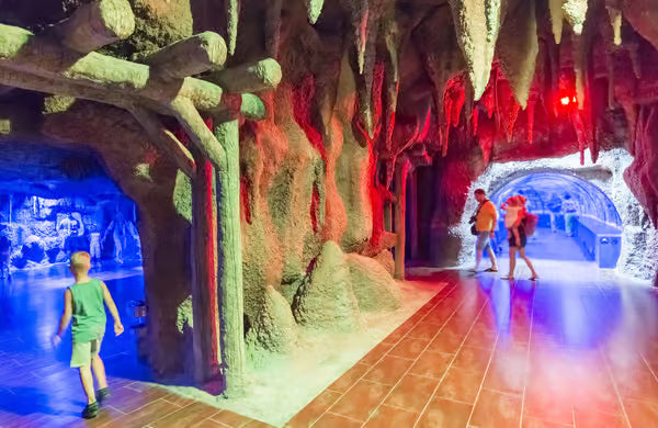 Antalya Aquarium Tour with Entrance & Roundtrip Transfer