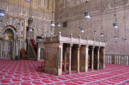 Однодневная экскурсия по христианским и исламским достопримечательностям Каира 